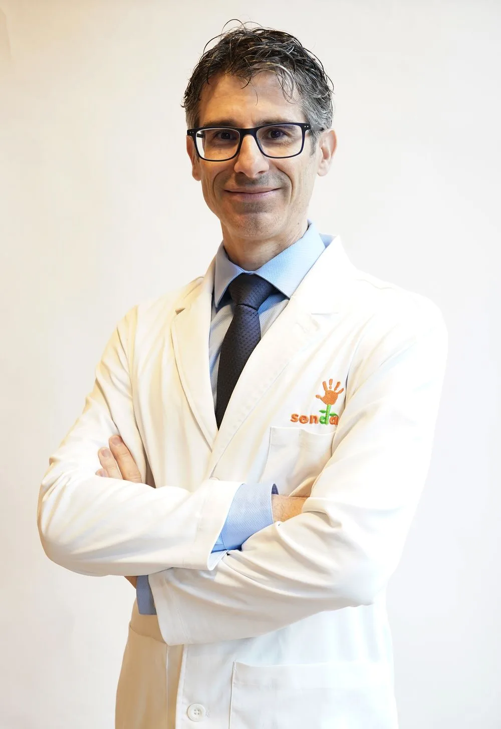 Dr. Daniel Cabezalí